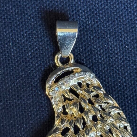 Gold Tone Angel Wing Pendant Earrings Set Intricate Design  Rhinestone Accents - Picture 3 of 13